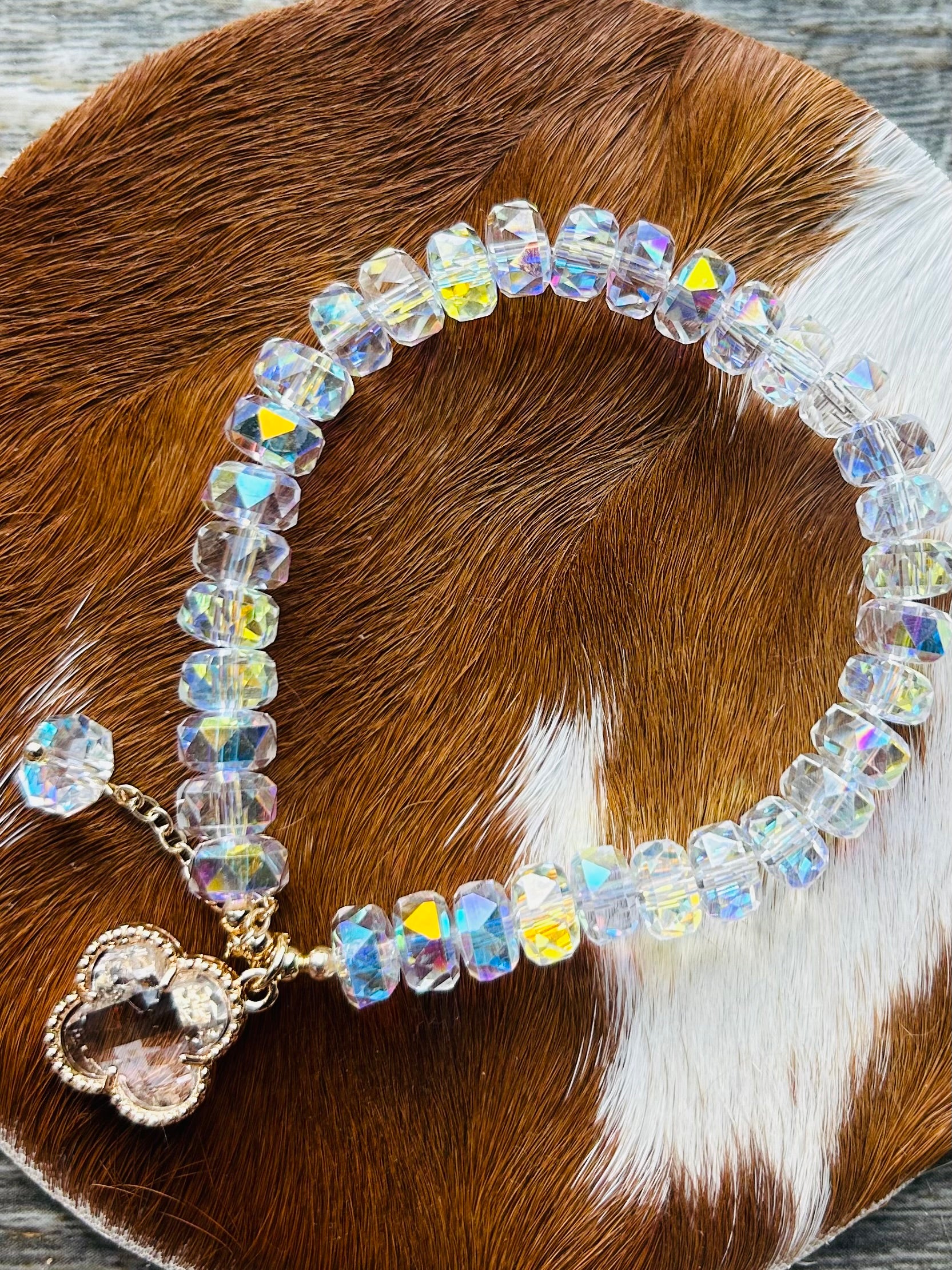 Clear Clover Crystal Bead Bracelet
